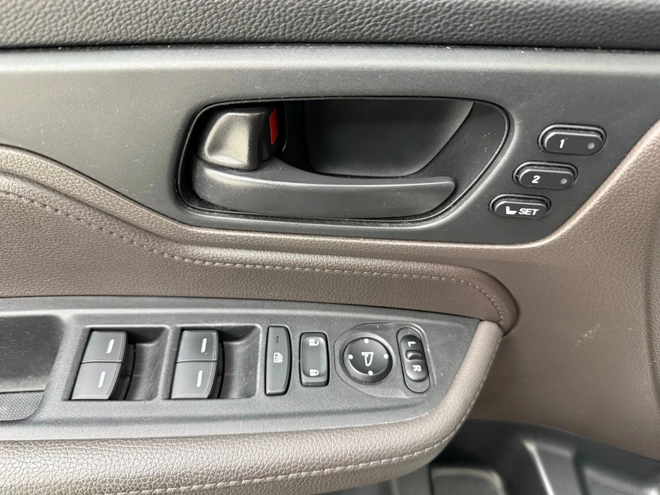 2019 Honda Odyssey - Image 11 of 21