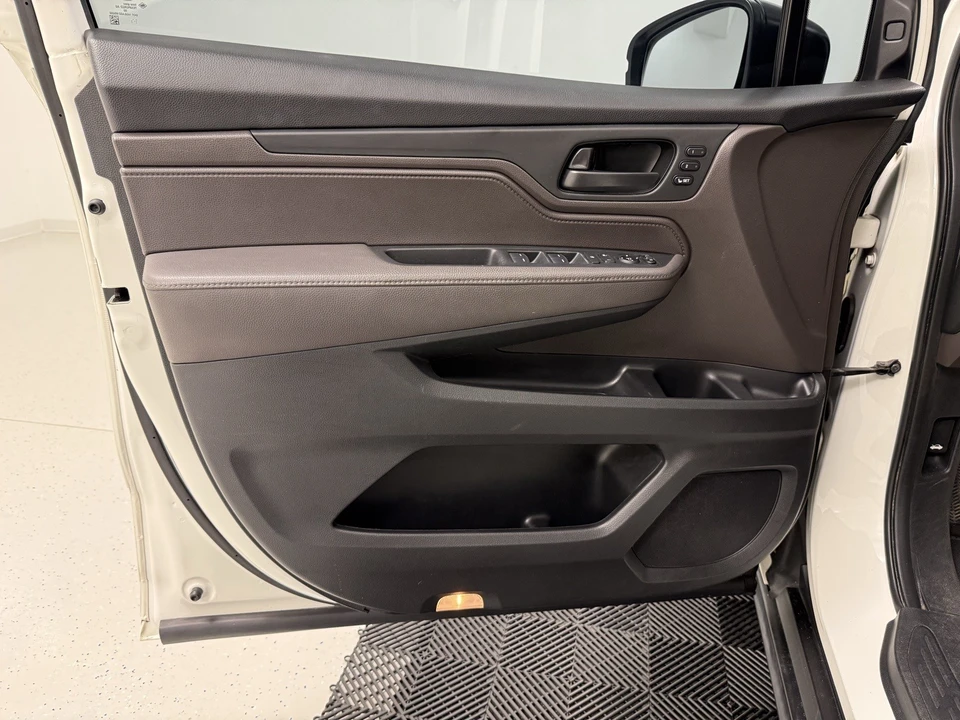2019 Honda Odyssey - Image 10 of 21