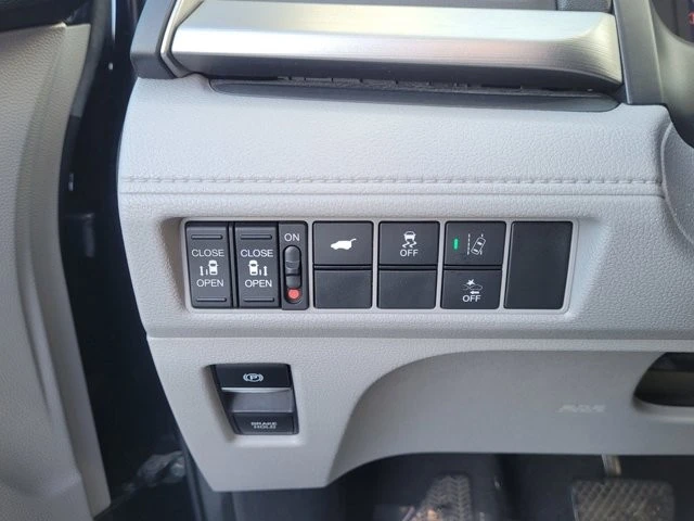 2019 Honda Odyssey - Image 17 of 21