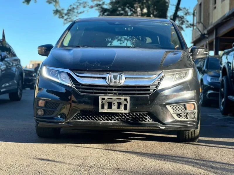 2019 Honda Odyssey - Image 2 of 12