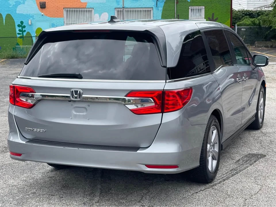2019 Honda Odyssey - Image 11 of 19