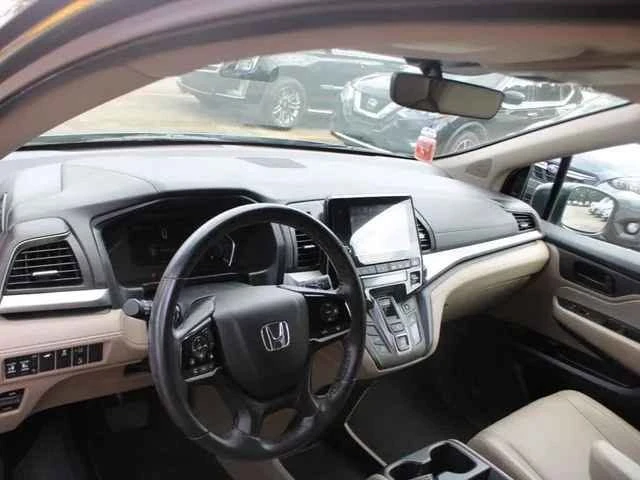 2019 Honda Odyssey - Image 4 of 11
