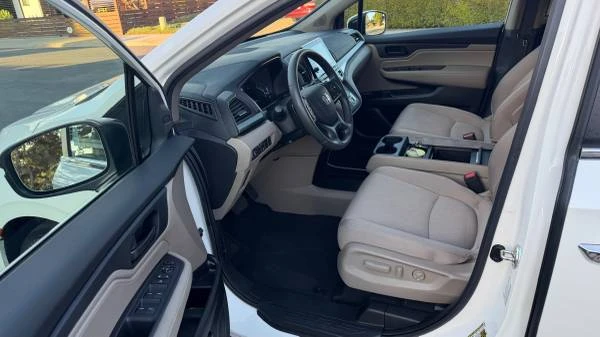 2019 Honda Odyssey - Image 6 of 21