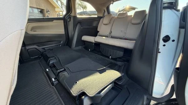 2019 Honda Odyssey - Image 9 of 21