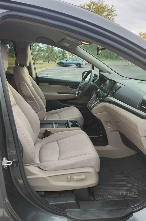 2019 Honda Odyssey - Image 9 of 17
