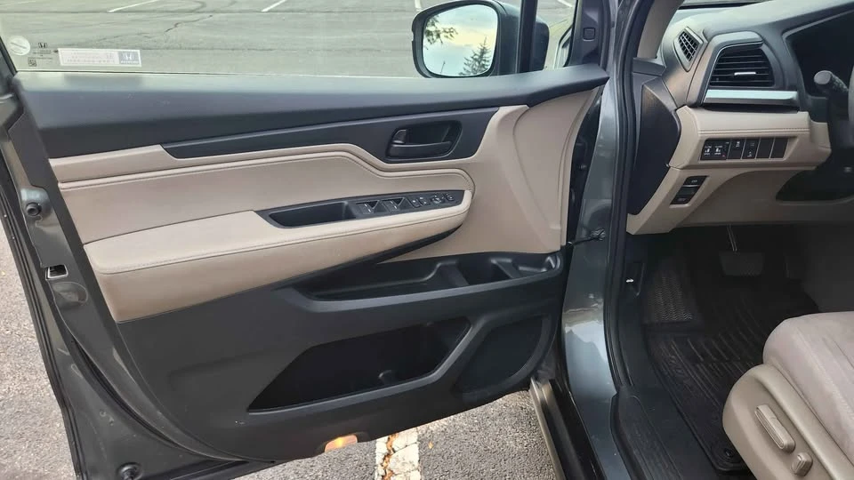 2019 Honda Odyssey - Image 13 of 17