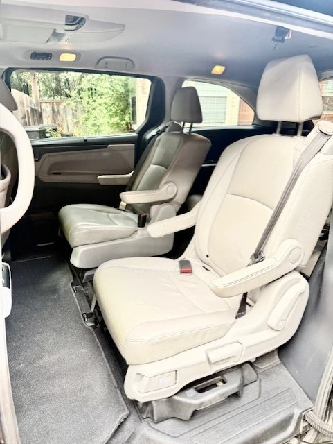 2019 Honda Odyssey - Image 12 of 20