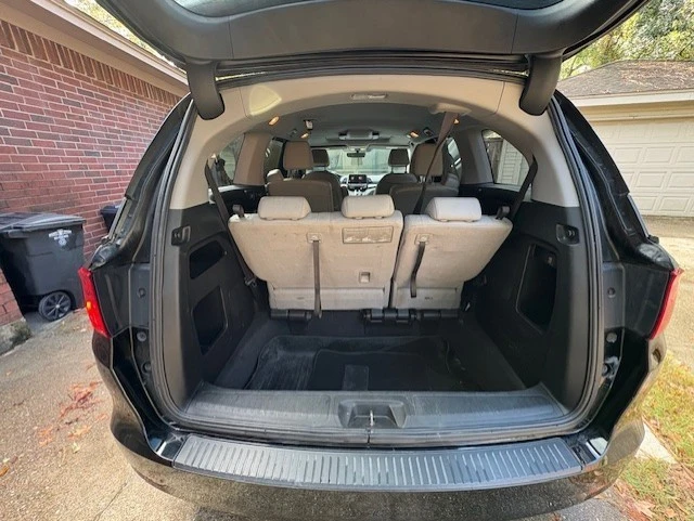 2019 Honda Odyssey - Image 10 of 20