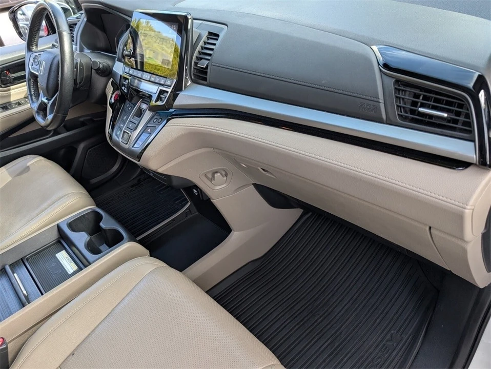 2019 Honda Odyssey - Image 13 of 21