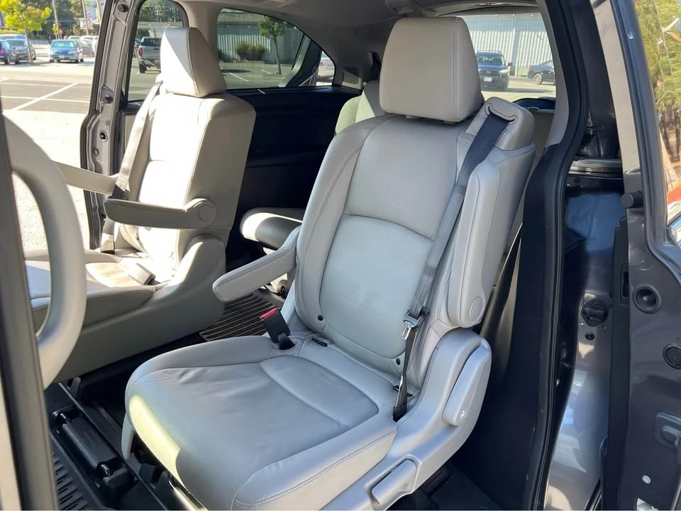 2019 Honda Odyssey - Image 6 of 10