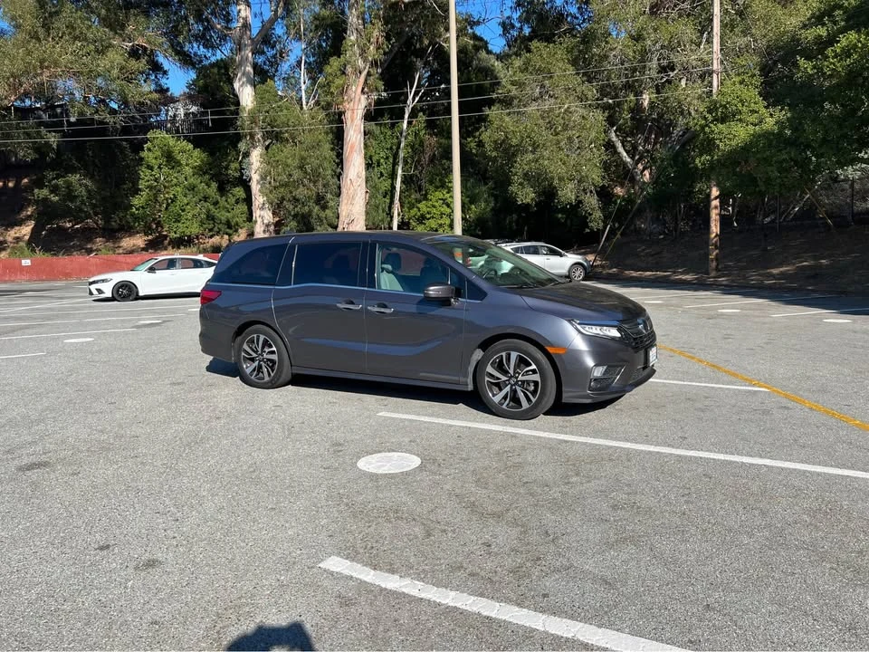 2019 Honda Odyssey - Image 5 of 10