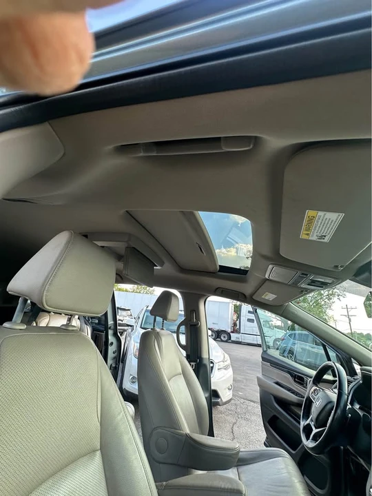 2019 Honda Odyssey - Image 15 of 15