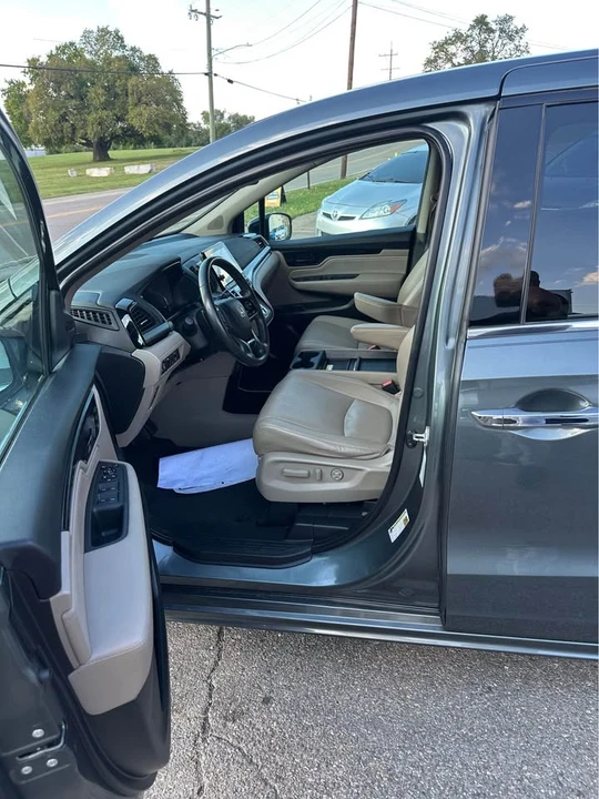 2019 Honda Odyssey - Image 5 of 15