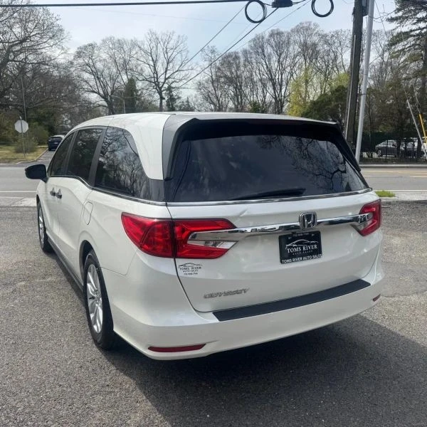 2019 Honda Odyssey - Image 3 of 12