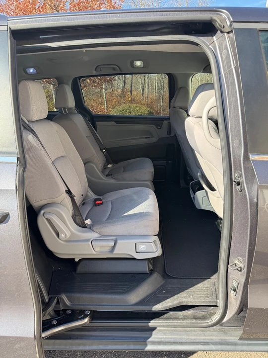 2019 Honda Odyssey - Image 18 of 19