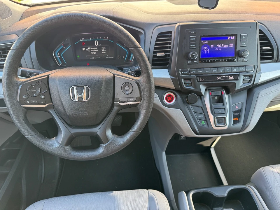 2019 Honda Odyssey - Image 15 of 19