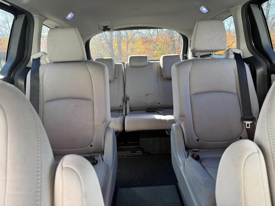 2019 Honda Odyssey - Image 9 of 19