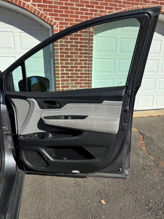 2019 Honda Odyssey - Image 17 of 19