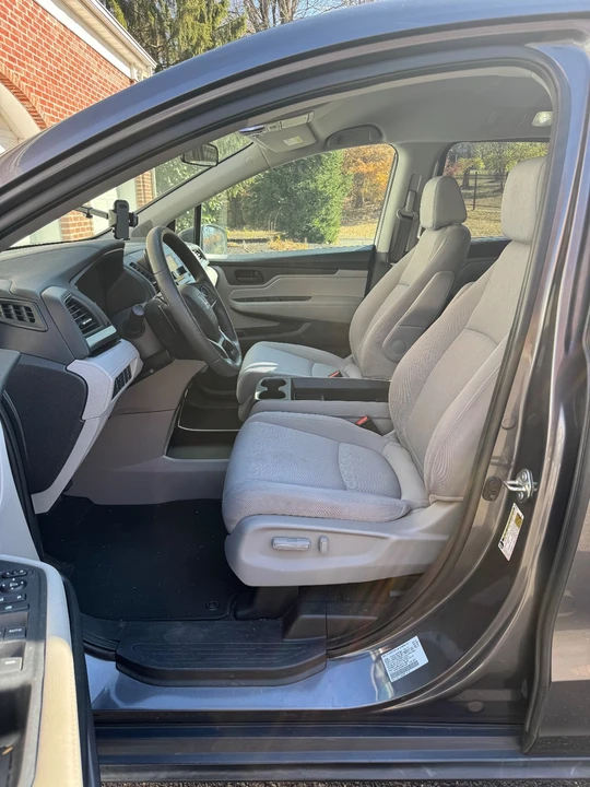 2019 Honda Odyssey - Image 16 of 19