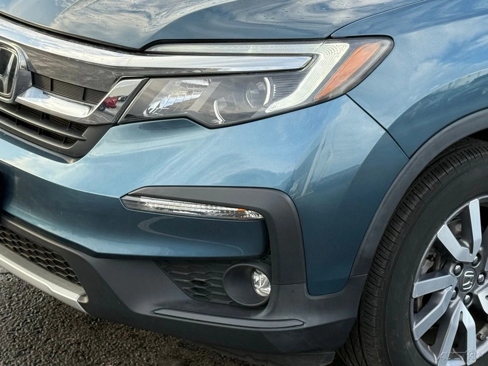 2019 Honda Pilot 3rd Gen - Image 9 of 12