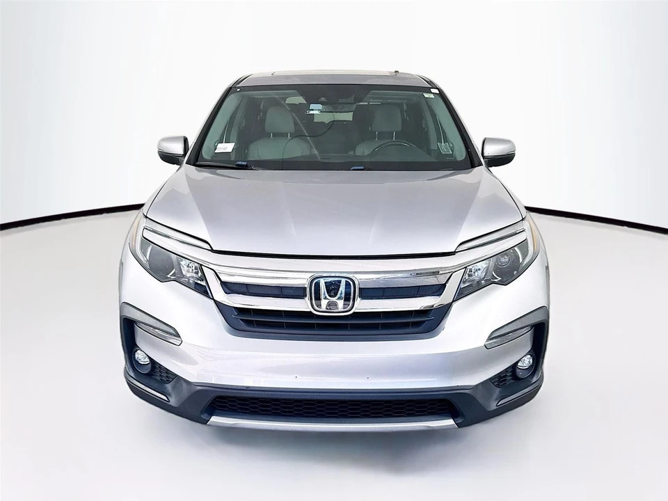 2019 Honda Pilot 3rd Gen - Image 2 of 14