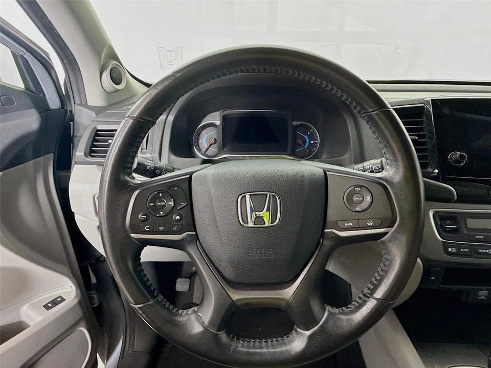 2019 Honda Pilot 3rd Gen - Image 8 of 14