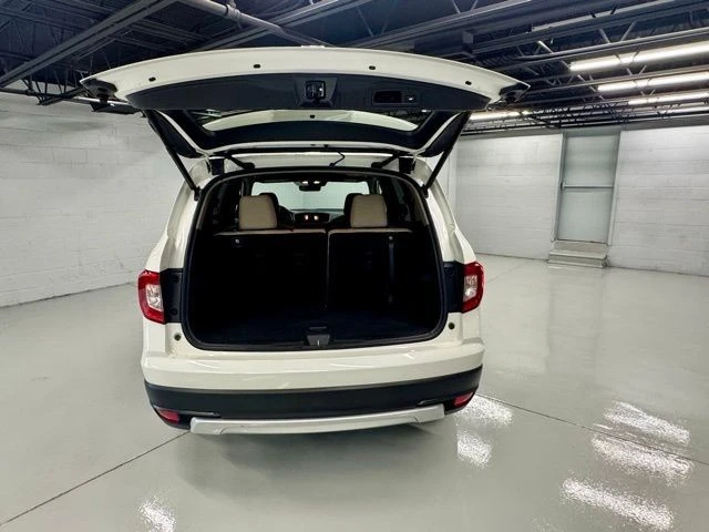 2019 Honda Pilot 3rd Gen - Image 9 of 12