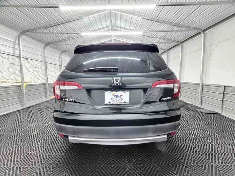 2019 Honda Pilot 3rd Gen - Image 5 of 12