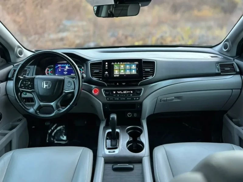 2019 Honda Pilot 3rd Gen - Image 10 of 12