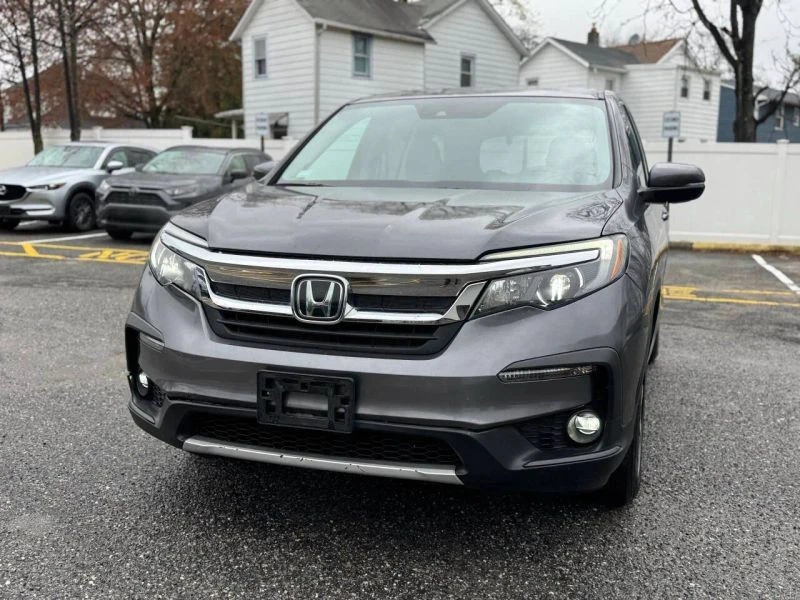 2019 Honda Pilot 3rd Gen - Image 2 of 12
