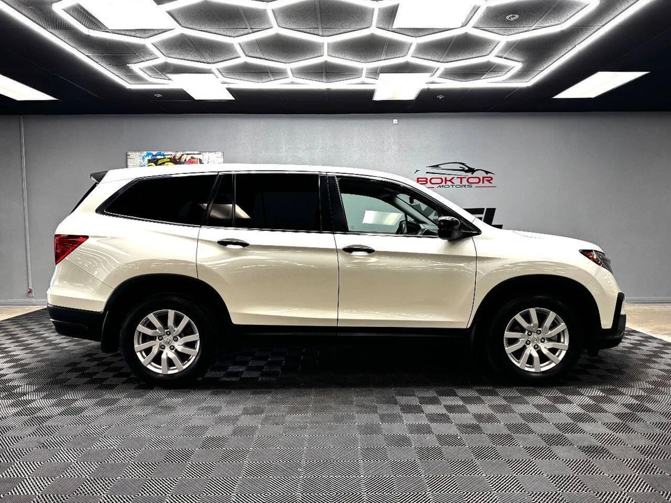 2019 Honda Pilot 3rd Gen - Image 15 of 21