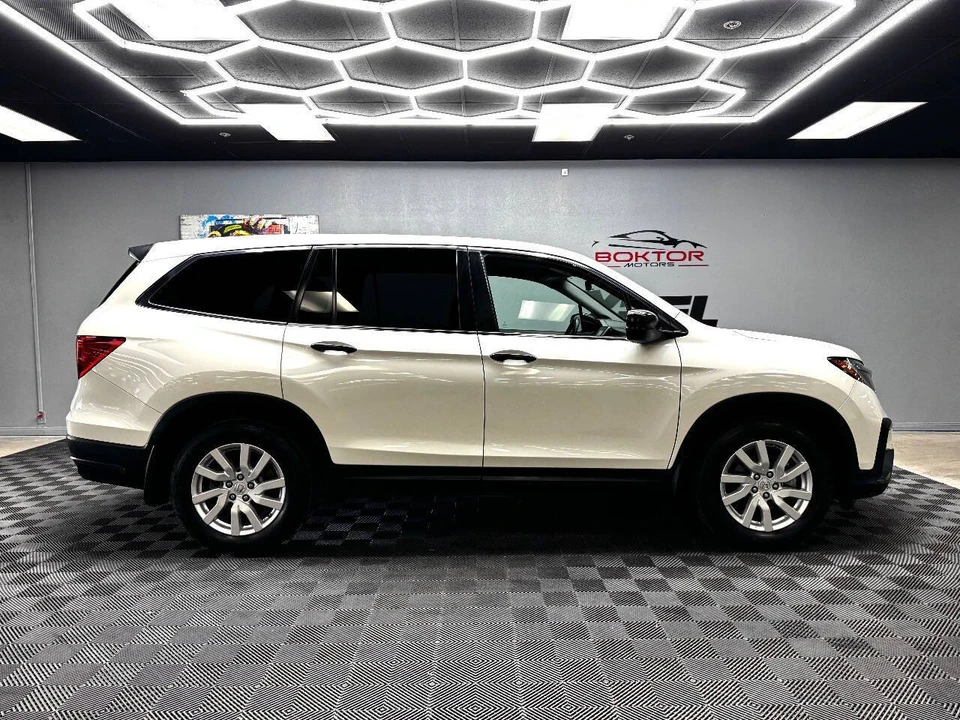 2019 Honda Pilot 3rd Gen - Image 14 of 21