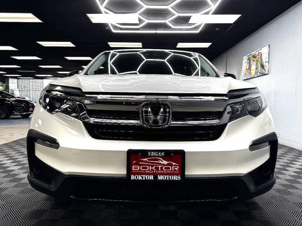 2019 Honda Pilot 3rd Gen - Image 3 of 21