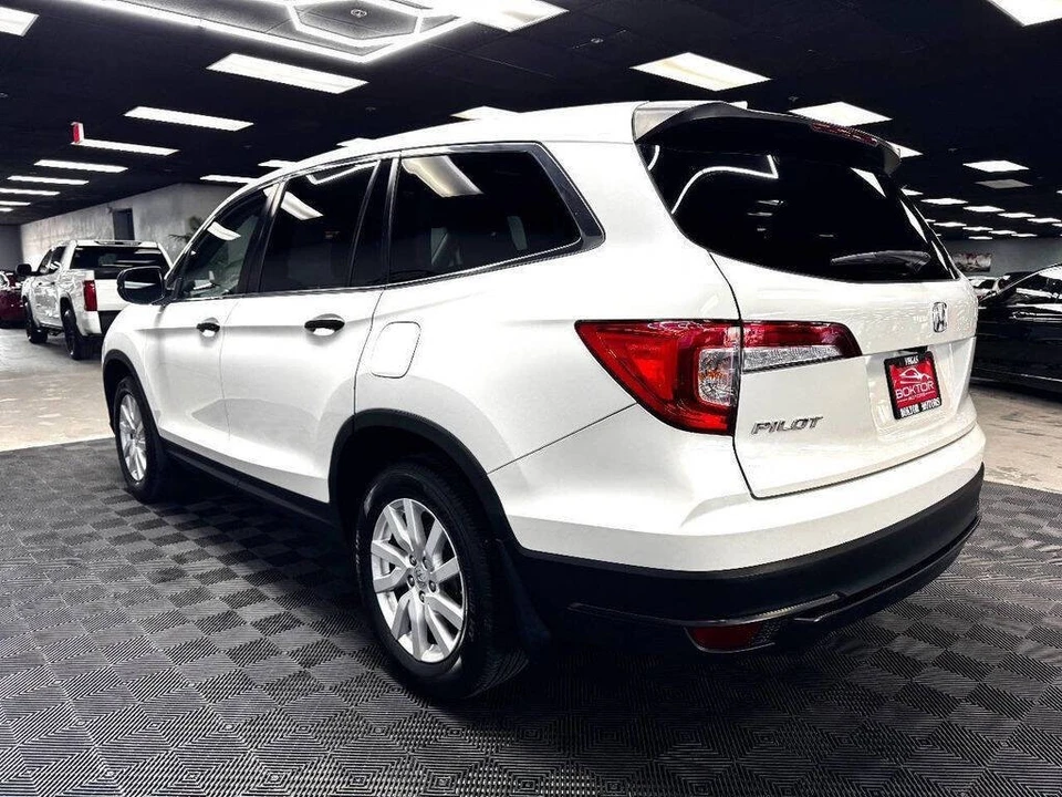 2019 Honda Pilot 3rd Gen - Image 11 of 21