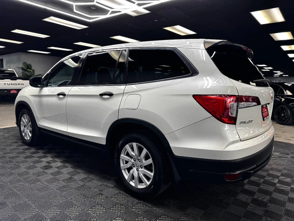 2019 Honda Pilot 3rd Gen - Image 8 of 12