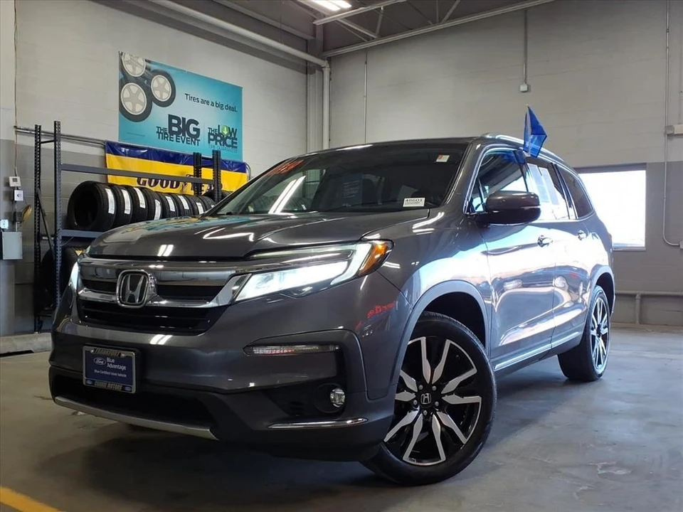2019 Honda Pilot 3rd Gen - Image 3 of 12