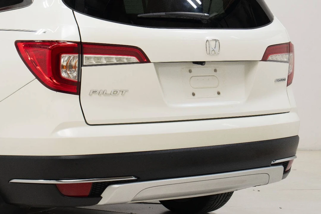 2019 Honda Pilot 3rd Gen - Image 12 of 12