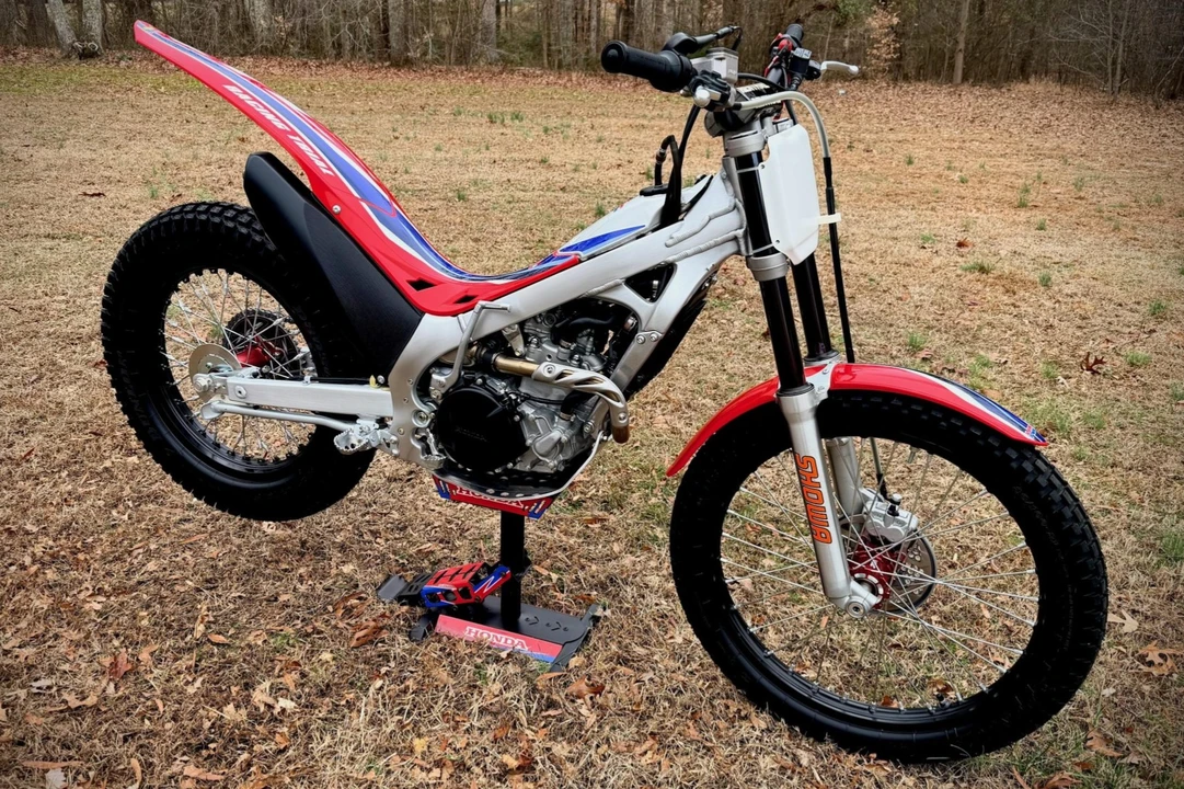2019 Honda Motorcycles - Image 3 of 8