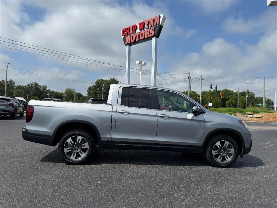 2019 Honda Ridgeline 2nd Gen - Image 8 of 31