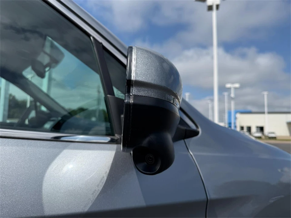 2019 Honda Ridgeline 2nd Gen - Image 12 of 31