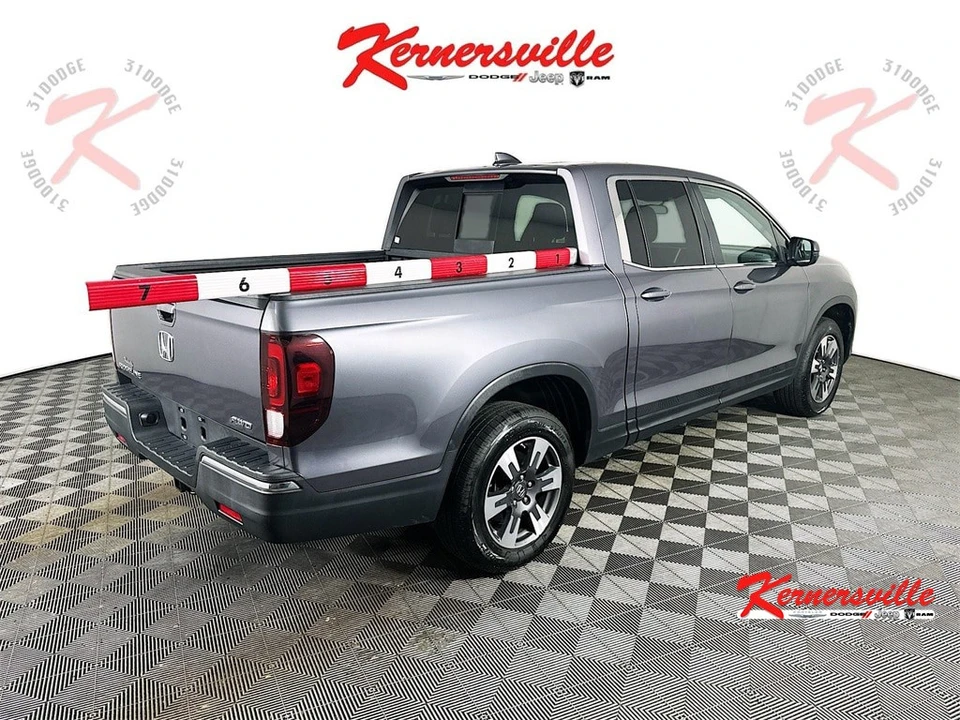 2019 Honda Ridgeline 2nd Gen - Image 7 of 12