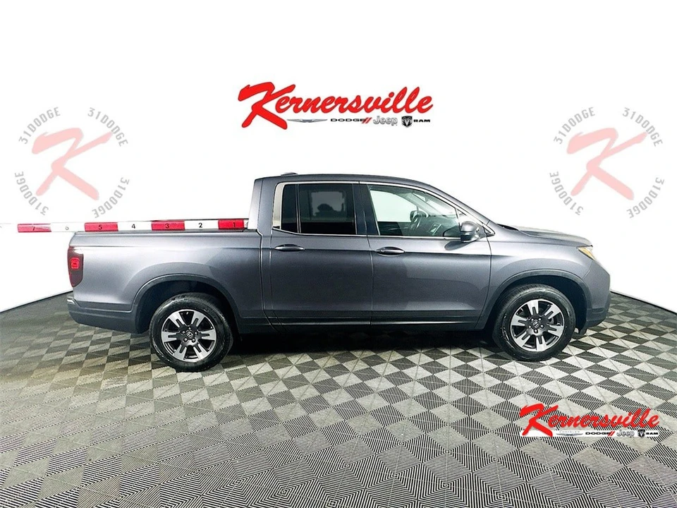 2019 Honda Ridgeline 2nd Gen - Image 8 of 21