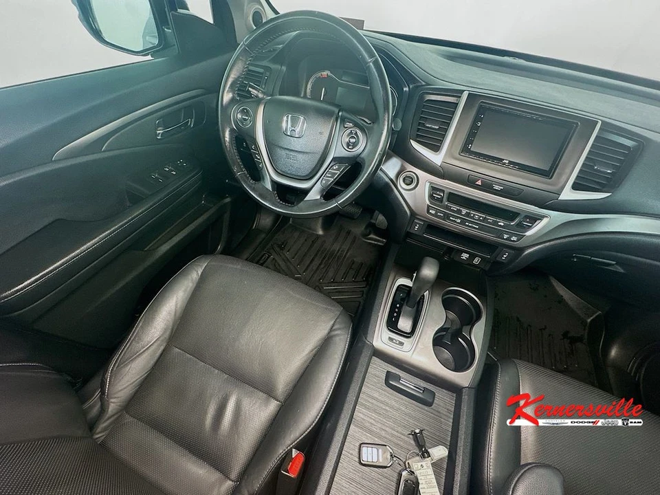 2019 Honda Ridgeline 2nd Gen - Image 9 of 12