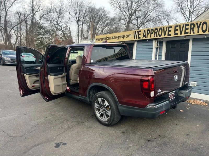 2019 Honda Ridgeline 2nd Gen - Image 5 of 12