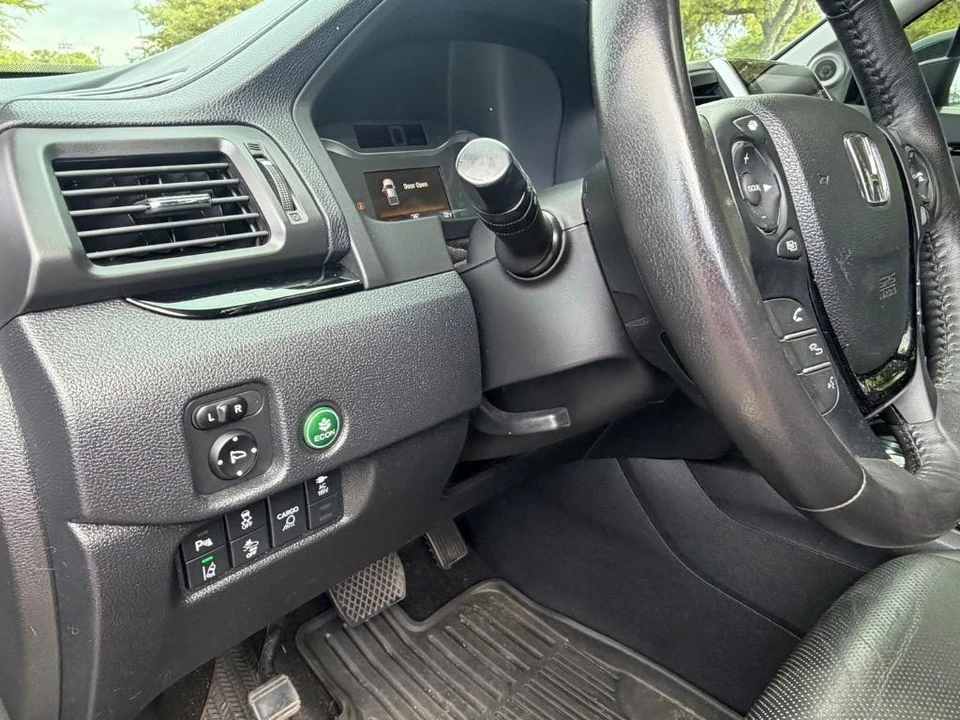 2019 Honda Ridgeline 2nd Gen - Image 9 of 31