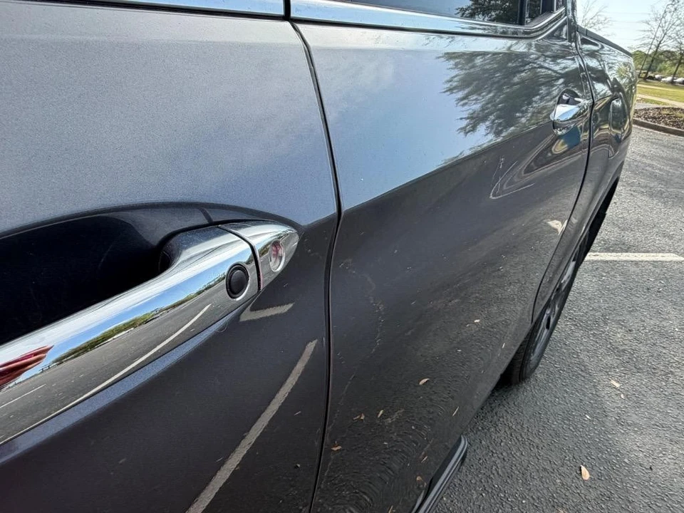 2019 Honda Ridgeline 2nd Gen - Image 2 of 31