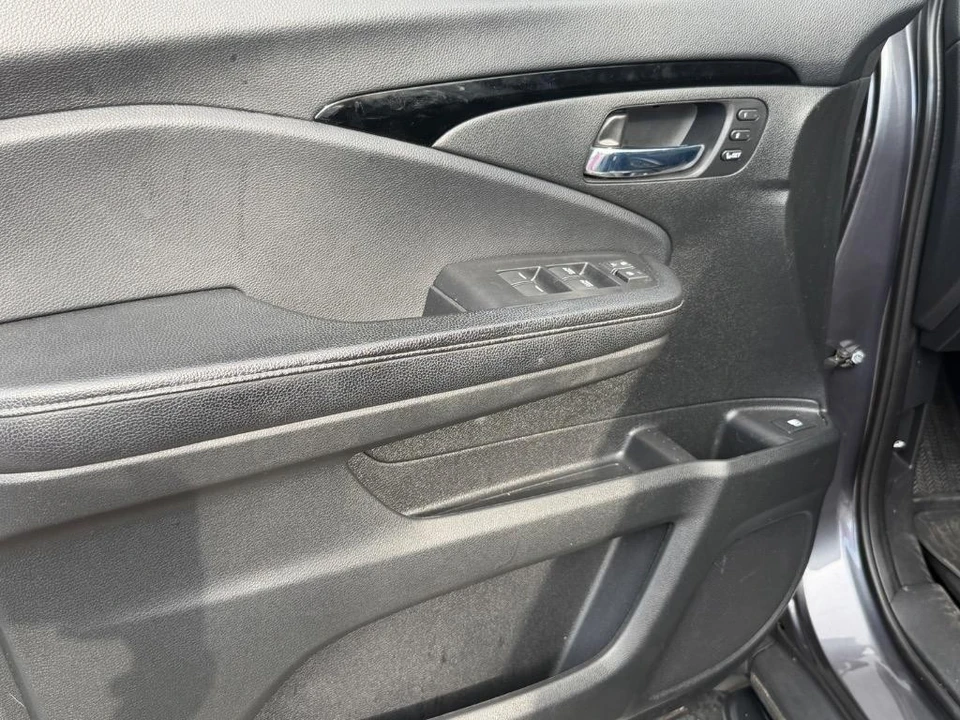 2019 Honda Ridgeline 2nd Gen - Image 4 of 31
