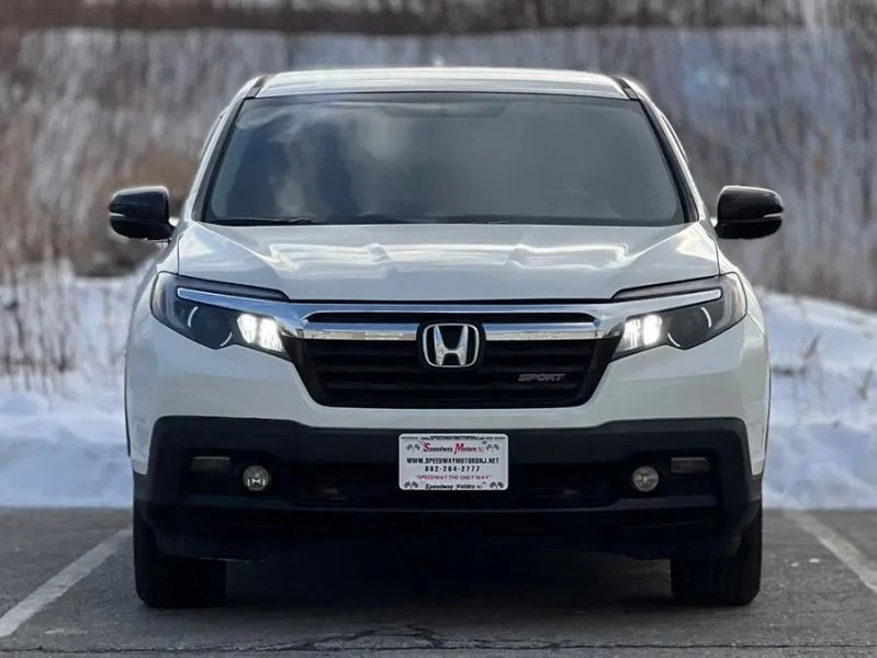 2019 Honda Ridgeline 2nd Gen - Image 3 of 12