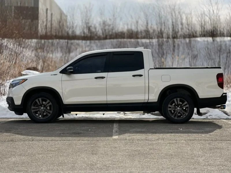 2019 Honda Ridgeline 2nd Gen - Image 5 of 12