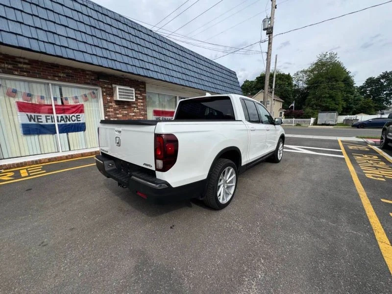 2019 Honda Ridgeline 2nd Gen - Image 11 of 12